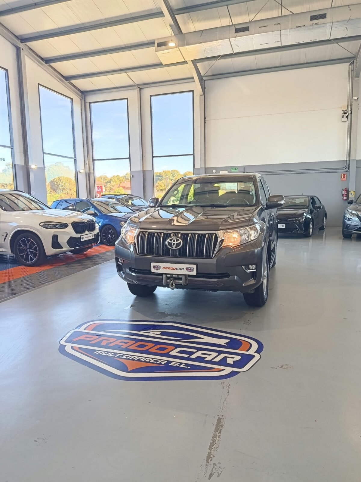 TOYOTA LAND CRUISER 2.8 D4D VX