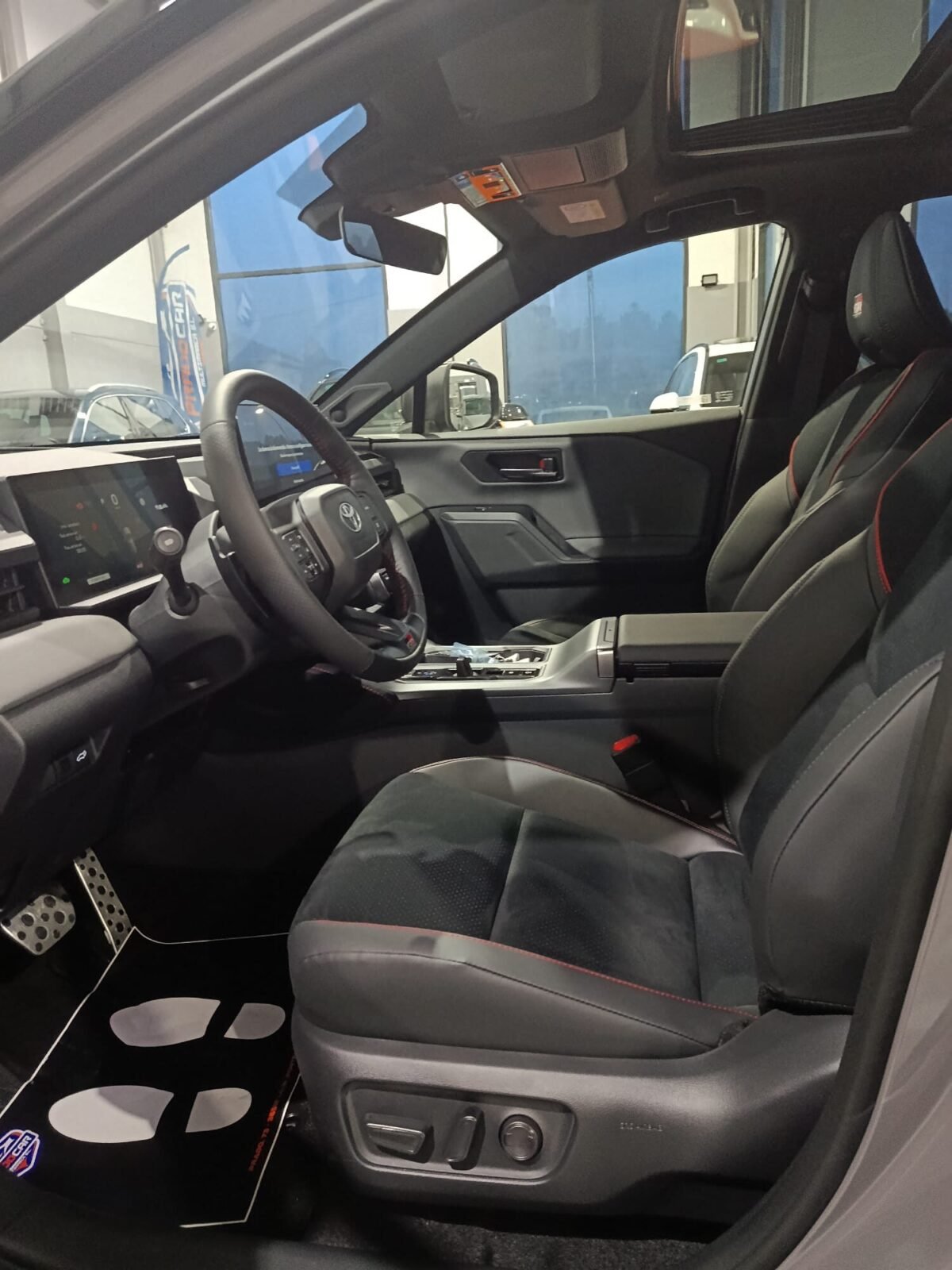 TOYOTA RAV4 220H eCVT 4x4 GR Sport Plus